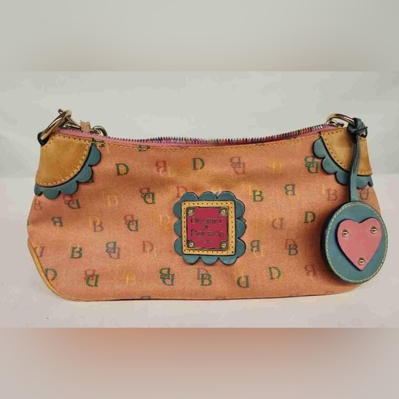 Dooney & Bourke Handbags - Vintage Dooney & Bourke Rare Pink Purse